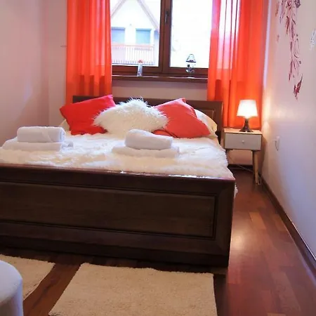 Rodzinne Ii Apartzakop *