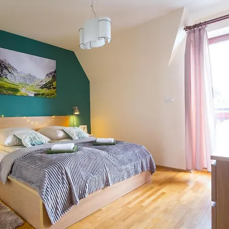 Rodzinne Ii Apartzakop Апартаменты