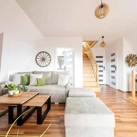 Rodzinne Ii Apartzakop