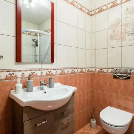 Rodzinne Ii Apartzakop Apartament