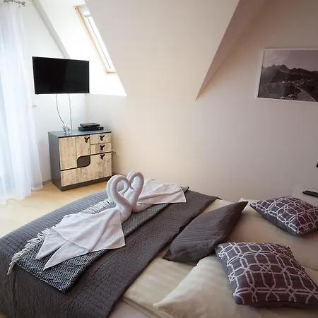 Rodzinne Ii Apartzakop