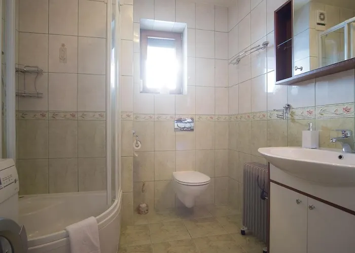 Rodzinne Ii Apartzakop *